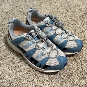 Dr. Comfort Refresh X Women’s Double Depth Shoes (9)